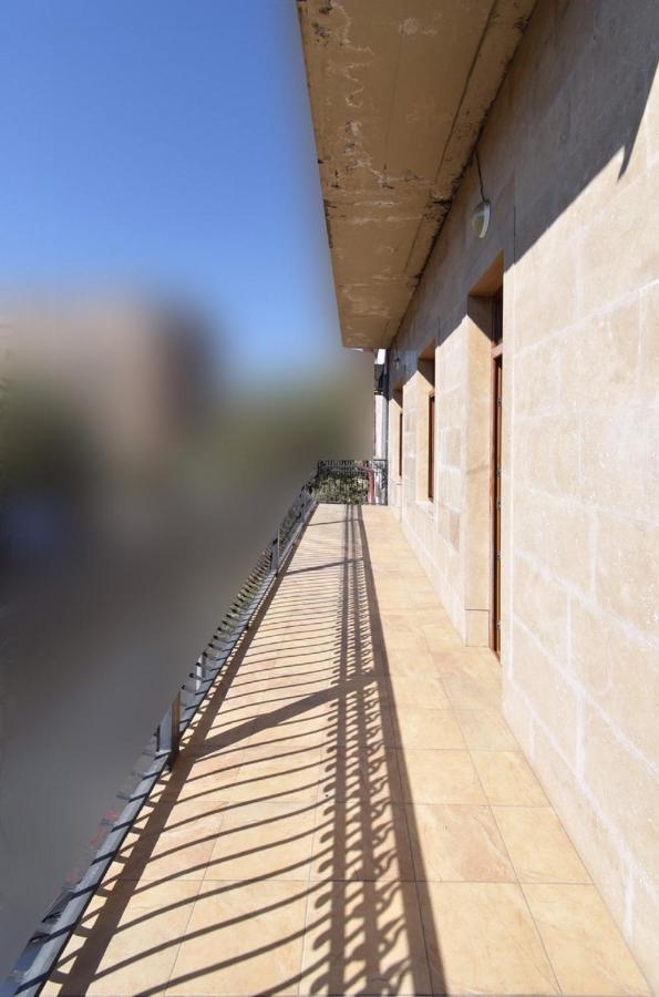 Tumanyan Street 3 Bedroom Deluxe Apartment With Large Balcony Tm662 Єреван Екстер'єр фото