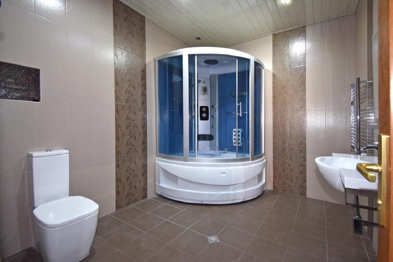 Tumanyan Street 3 Bedroom Deluxe Apartment With Large Balcony Tm662 Єреван Екстер'єр фото